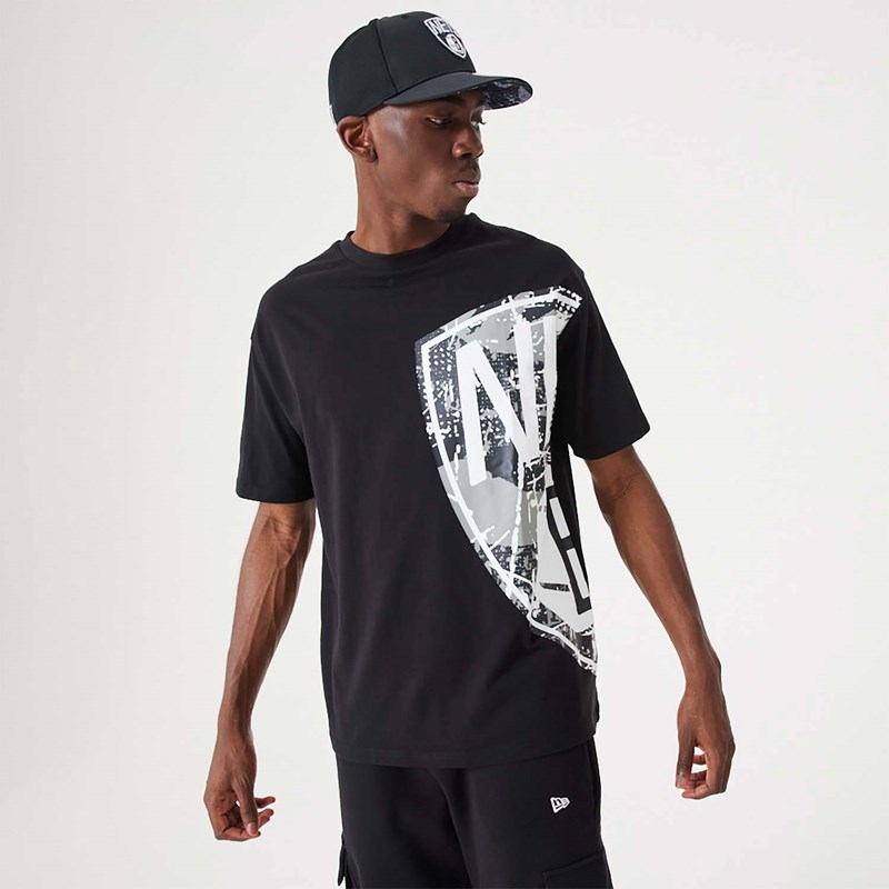 Black New Era Brooklyn Nets NBA Large Team Logo Oversized T-Shirt | LQDN45296