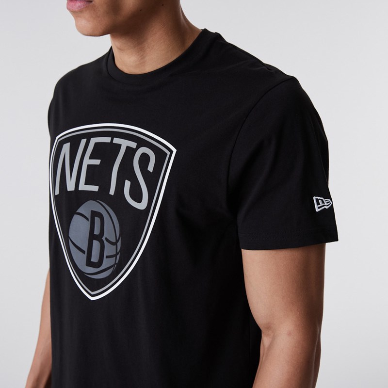 Black New Era Brooklyn Nets NBA Outline Logo T-Shirt | DKOW69125