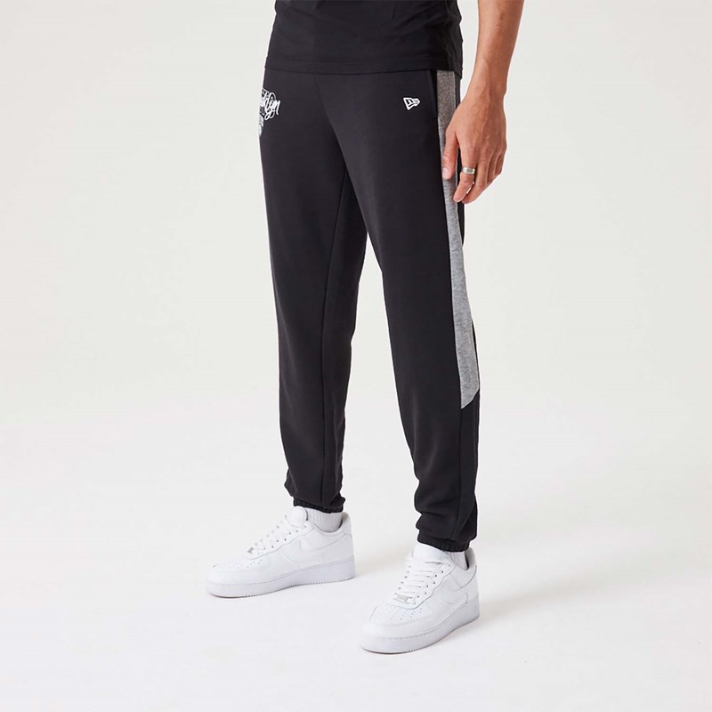 Black New Era Brooklyn Nets NBA Script Joggers | EYQJ62508