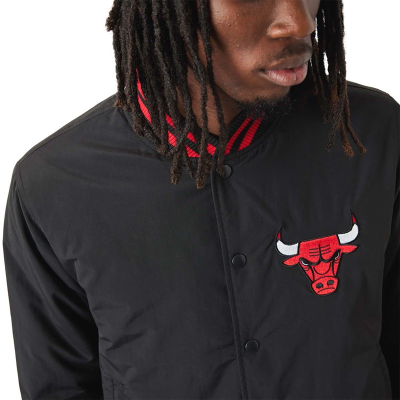 Black New Era Chicago Bulls Logo Bomber Jacket | ZYEC32016