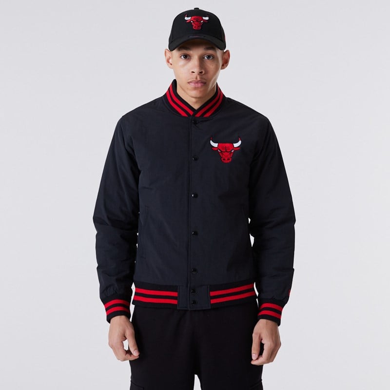 Black New Era Chicago Bulls Logo Bomber Jacket | ZYEC32016