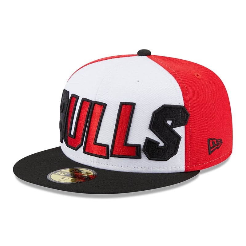 Black New Era Chicago Bulls NBA Back Half Fitted Cap 59fifty | CRVL71349