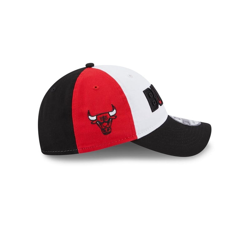 Black New Era Chicago Bulls NBA Back Half Adjustable Cap 9twenty | STKH89342