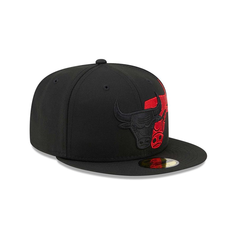 Black New Era Chicago Bulls NBA Elements Fitted Cap 59fifty | TZUF32495