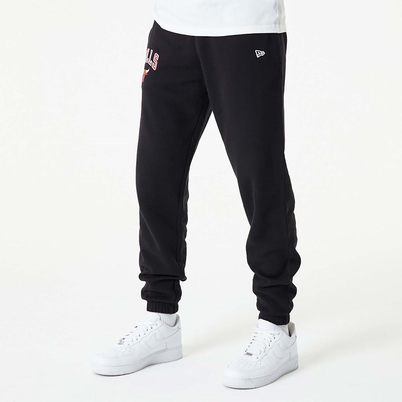 Black New Era Chicago Bulls NBA Essentials Joggers | APOX74910