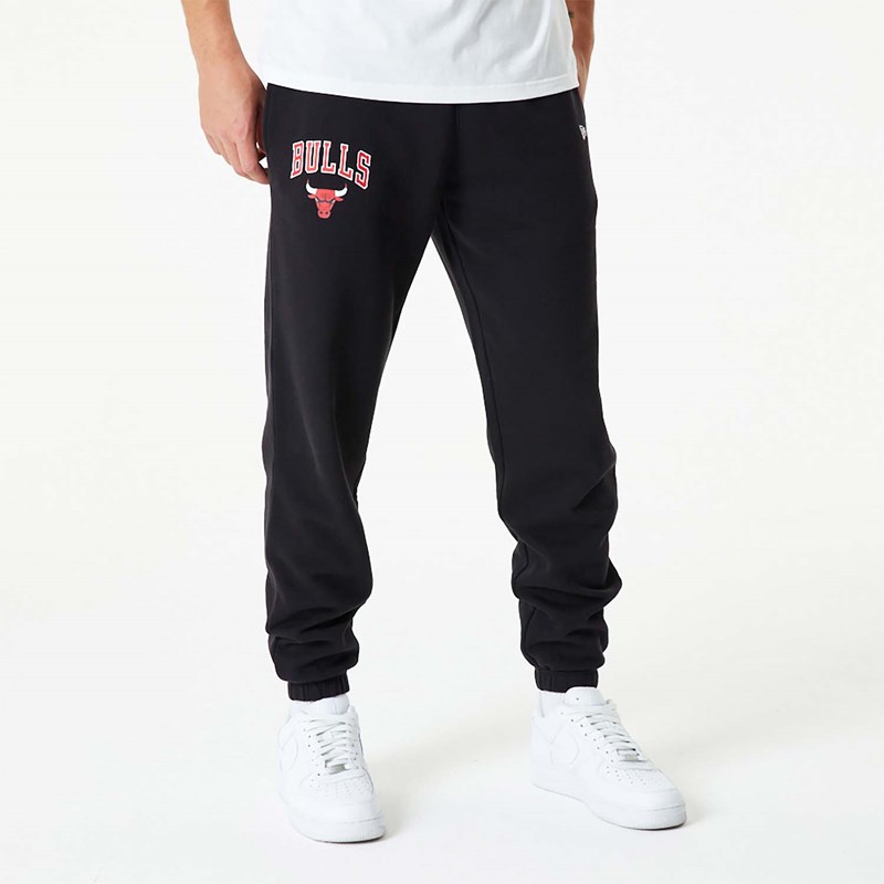 Black New Era Chicago Bulls NBA Essentials Joggers | APOX74910