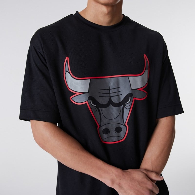 Black New Era Chicago Bulls NBA Outline Mesh T-Shirt | HINB43085