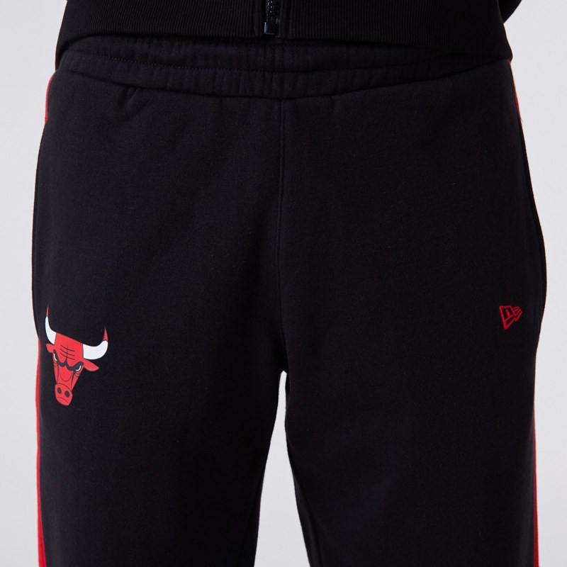 Black New Era Chicago Bulls NBA Panel Joggers | SFAJ63510