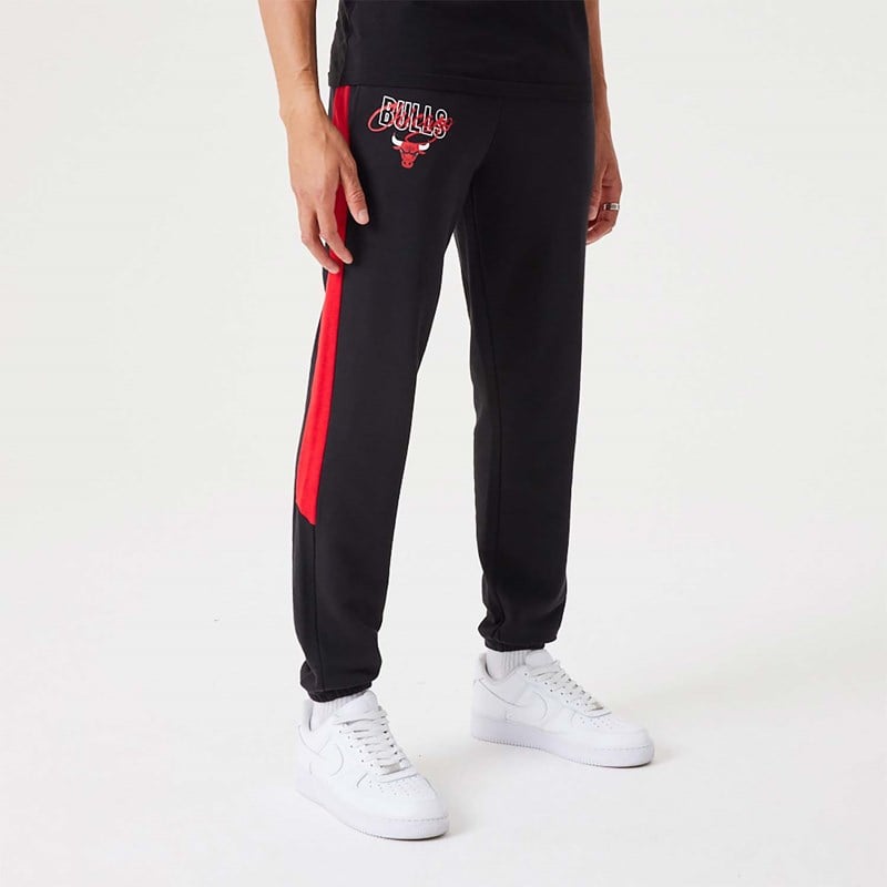 Black New Era Chicago Bulls NBA Script Joggers | VCIY72450