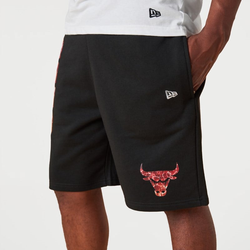 Black New Era Chicago Bulls NBA Team Colour Water Print Shorts | GBQL40716