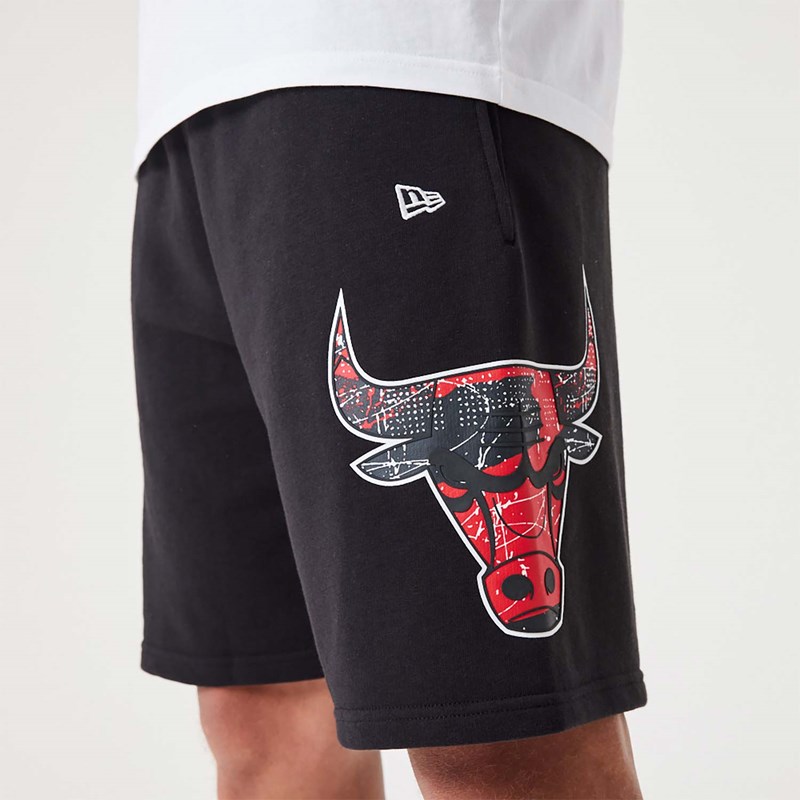 Black New Era Chicago Bulls NBA Team Logo Shorts | MFPQ58491