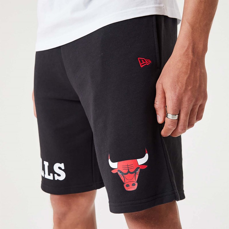 Black New Era Chicago Bulls NBA Wordmark Oversized Shorts | CPIO54980