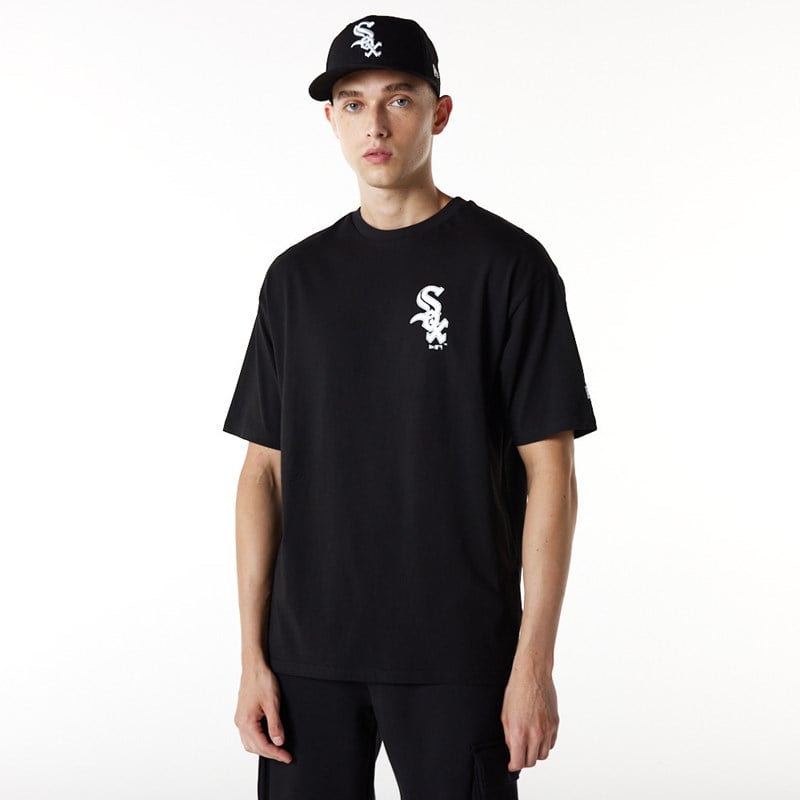 Black New Era Chicago Sox League Essential Oversized T-Shirt | UZKA04395