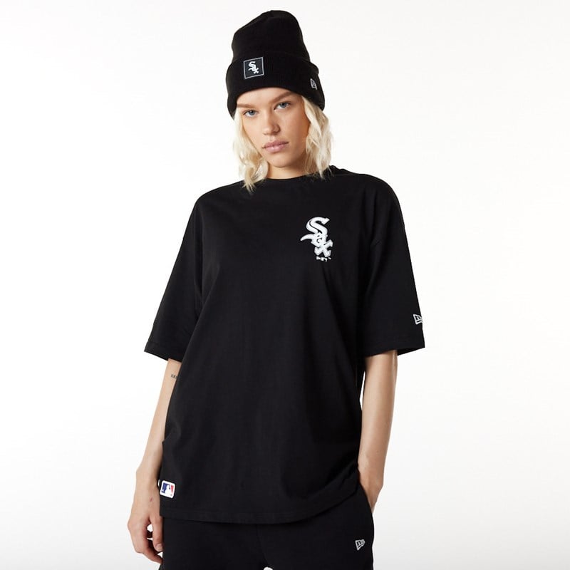 Black New Era Chicago Sox League Essential Oversized T-Shirt | UZKA04395