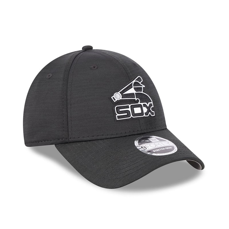 Black New Era Chicago Sox MLB Clubhouse Adjustable Cap 9forty | OZKR07584