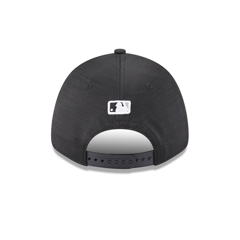 Black New Era Chicago Sox MLB Clubhouse Adjustable Cap 9forty | OZKR07584