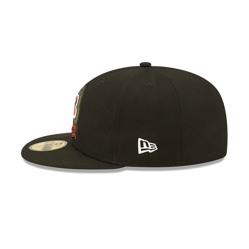 Black New Era Cincinnati Beagals NFL Salute To Service Fitted Cap 59fifty | XHIO49721