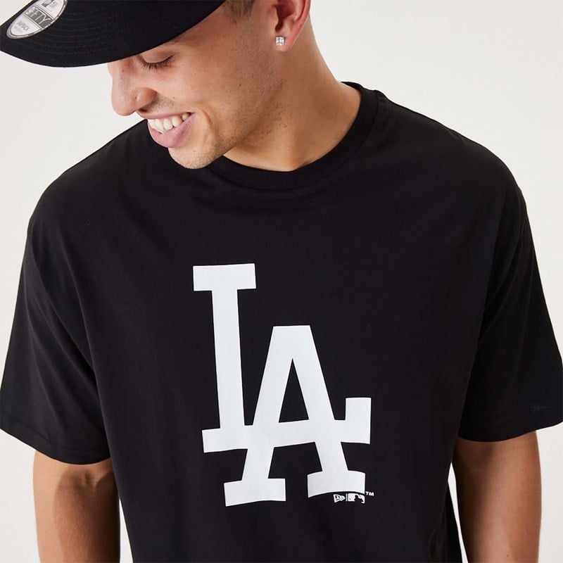 Black New Era La Dodgers MLB League Essential Oversized T-Shirt | QHAZ41892