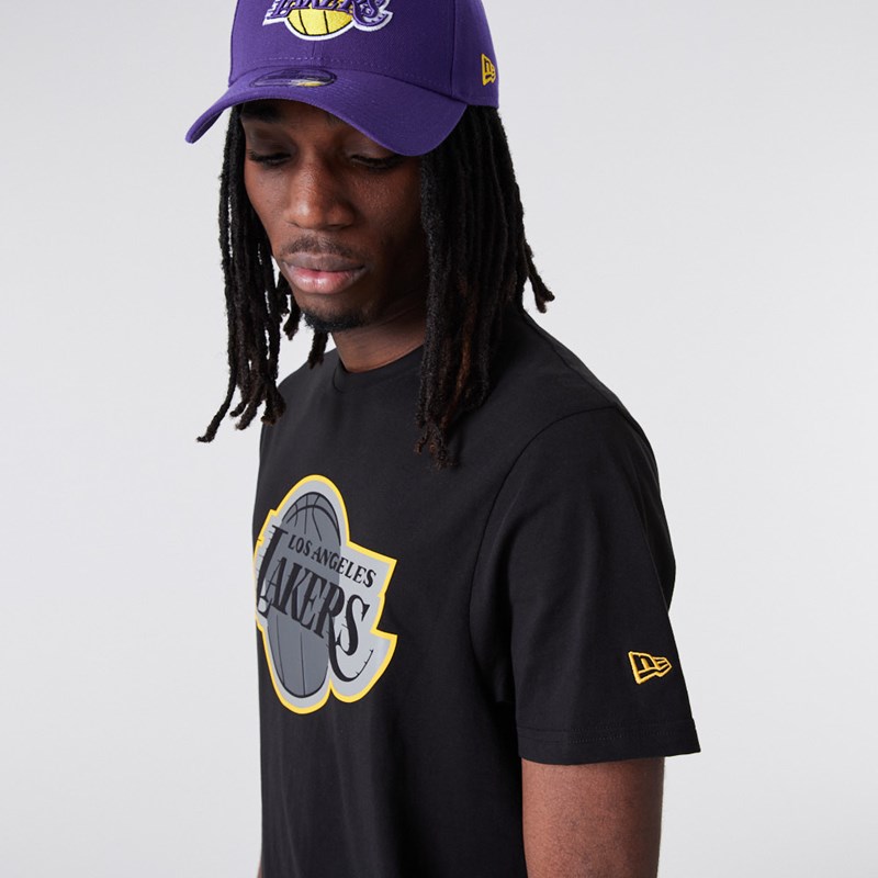 Black New Era La Lakers NBA Outline Logo T-Shirt | UXCH24670