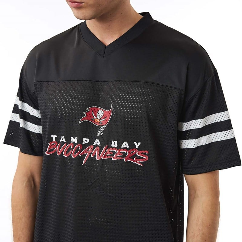 Black New Era Tampa Bay Buccaneers NFL Script Jersey T-Shirt | LMJG63821