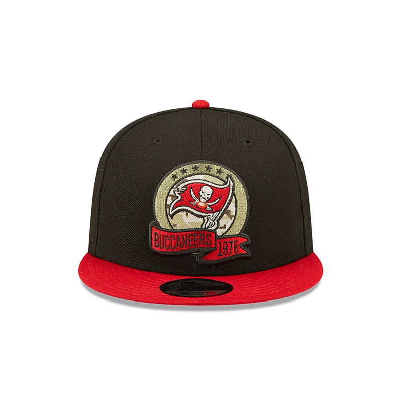 Black New Era Tampa Bay Buccaneers NFL Salute To Service Cap 9fifty | WBZY98316