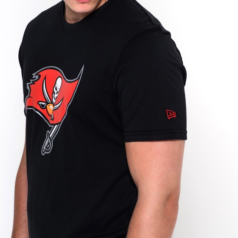 Black New Era Tampa Bay Buccaneers Team Logo T-Shirt | QVUO28643