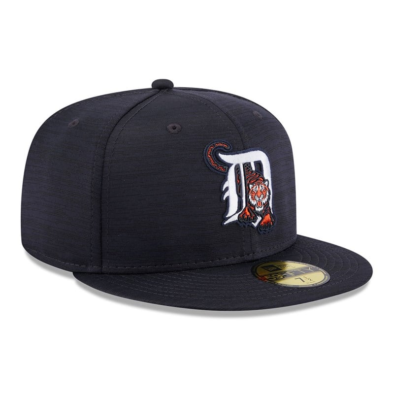 Blue New Era Detroit Tigers MLB Clubhouse Fitted Cap 59fifty | RVYL26809