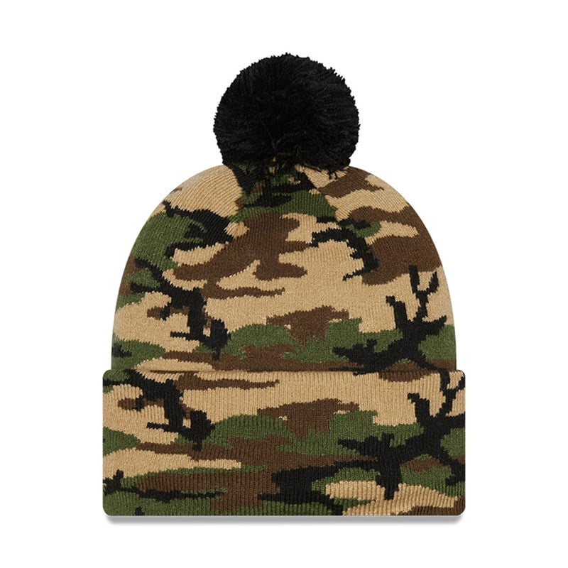 Camo New Era Tottenham Hotspur Bobble Beanie Hat Knit | EXOJ16897