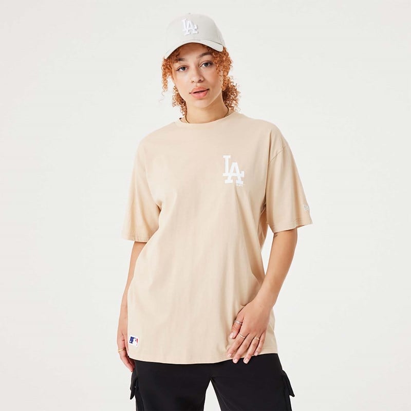 Cream New Era La Dodgers MLB League Essential Oversized T-Shirt | AGCO76435