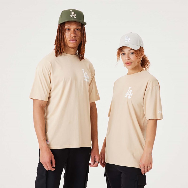 Cream New Era La Dodgers MLB League Essential Oversized T-Shirt | AGCO76435