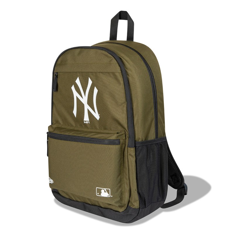 Green New Era New York Yankees Delaware Pack Bag | BKDT24708