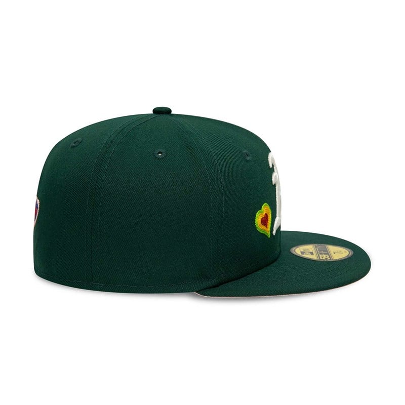 Green New Era Oakland Athletics Chain Stitch Heart Fitted Cap 59fifty | BPMY42603