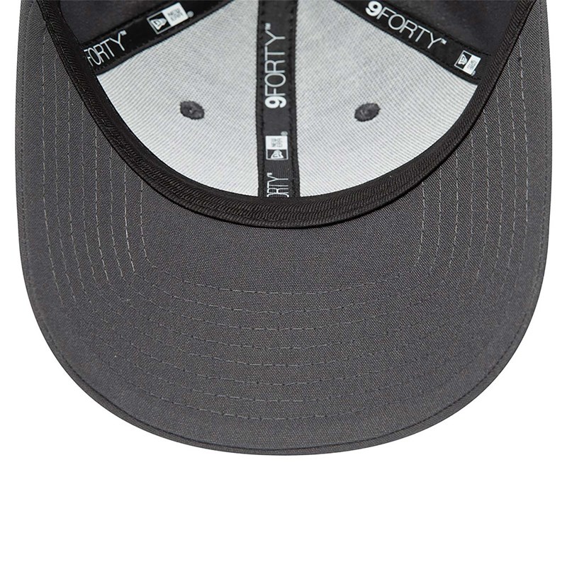 Grey New Era Manchetser United Fc Repreve® Adjustable Cap 9forty | NMCQ05941