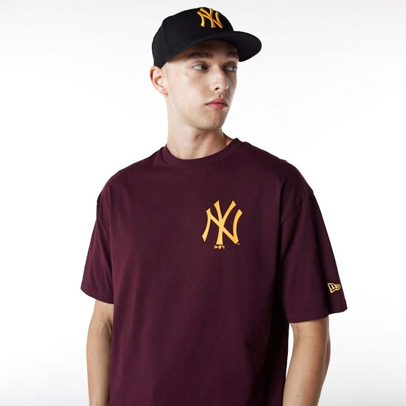 Purple New Era New York Yankees Essentials Oversized T-Shirt | UFGJ59368