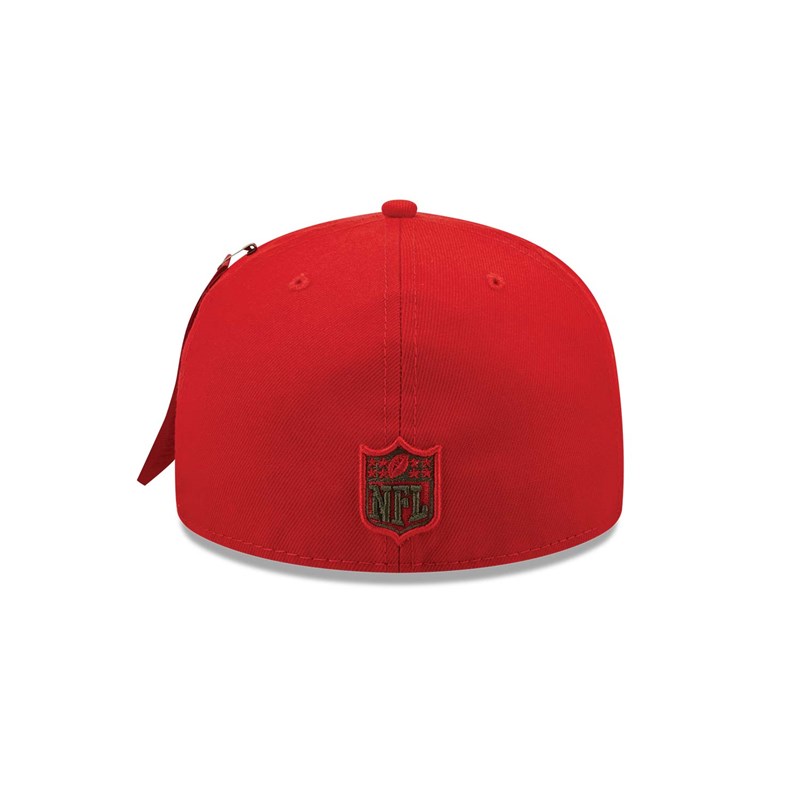 Red New Era Tampa Bay Bucccaneers X Alpha Industries Fitted Cap 59fifty | DNEF70186