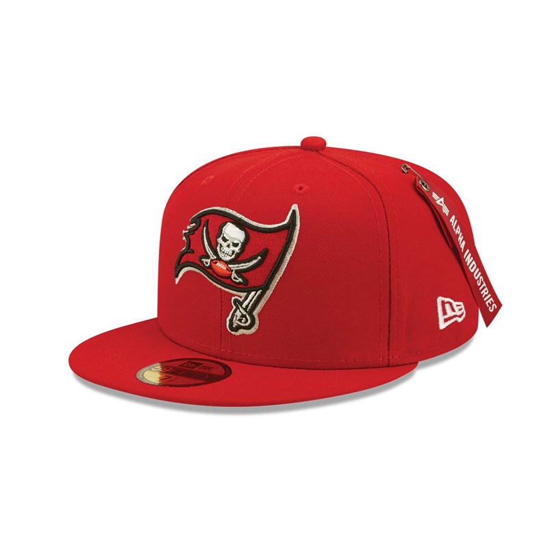 Red New Era Tampa Bay Bucccaneers X Alpha Industries Fitted Cap 59fifty | DNEF70186