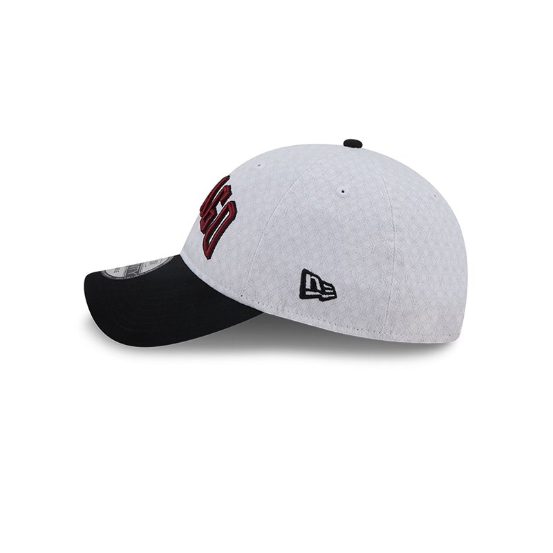 White New Era Chicago Bulls Authentics City Edition Adjustable Cap 9twenty | PFKI64029