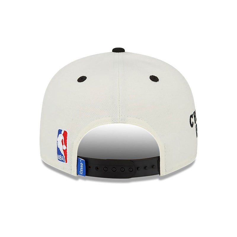 White New Era Chicago Bulls Awake Cap 9fifty | FLAR35082