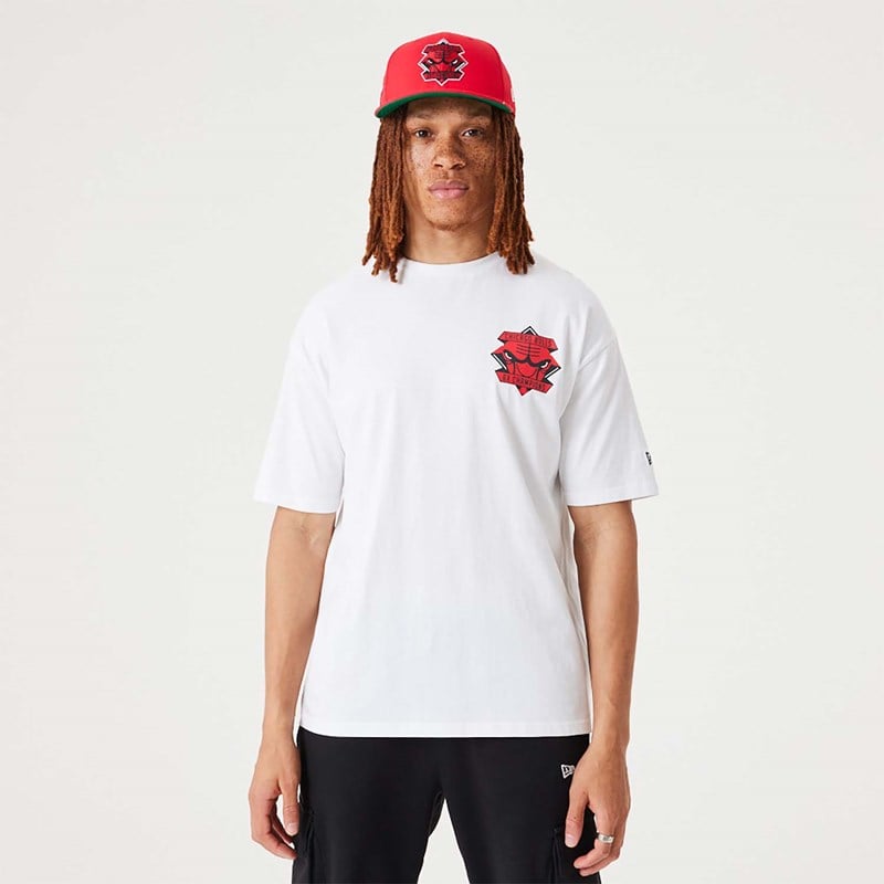 White New Era Chicago Bulls NBA Championship Oversized T-Shirt | UVSX75896