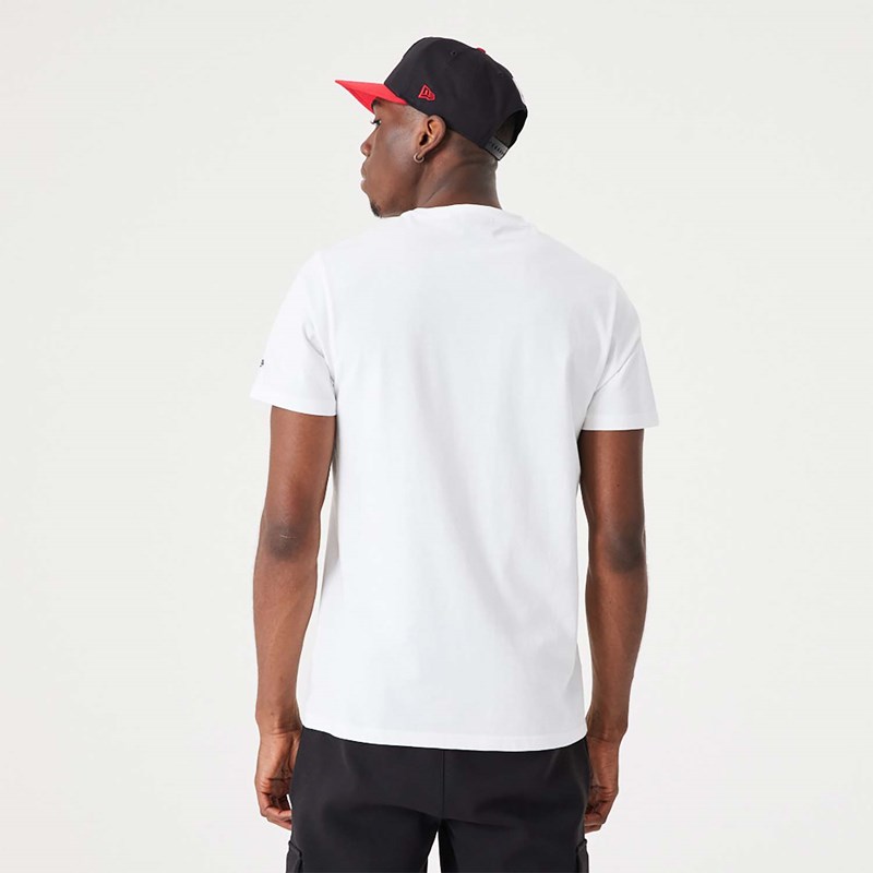 White New Era Chicago Bulls NBA Infill Graphic T-Shirt | SETO08163