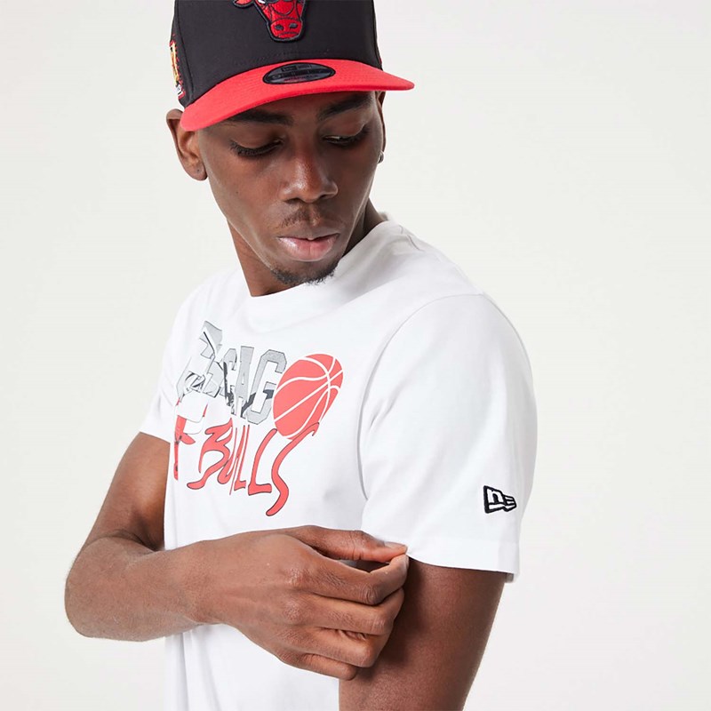 White New Era Chicago Bulls NBA Infill Graphic T-Shirt | SETO08163