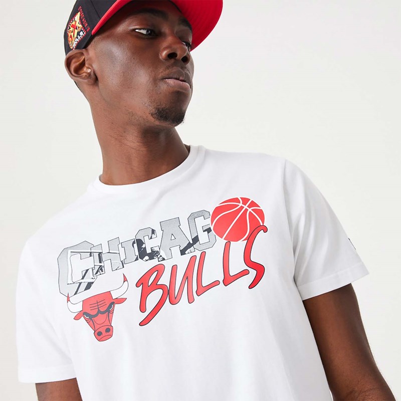 White New Era Chicago Bulls NBA Infill Graphic T-Shirt | SETO08163