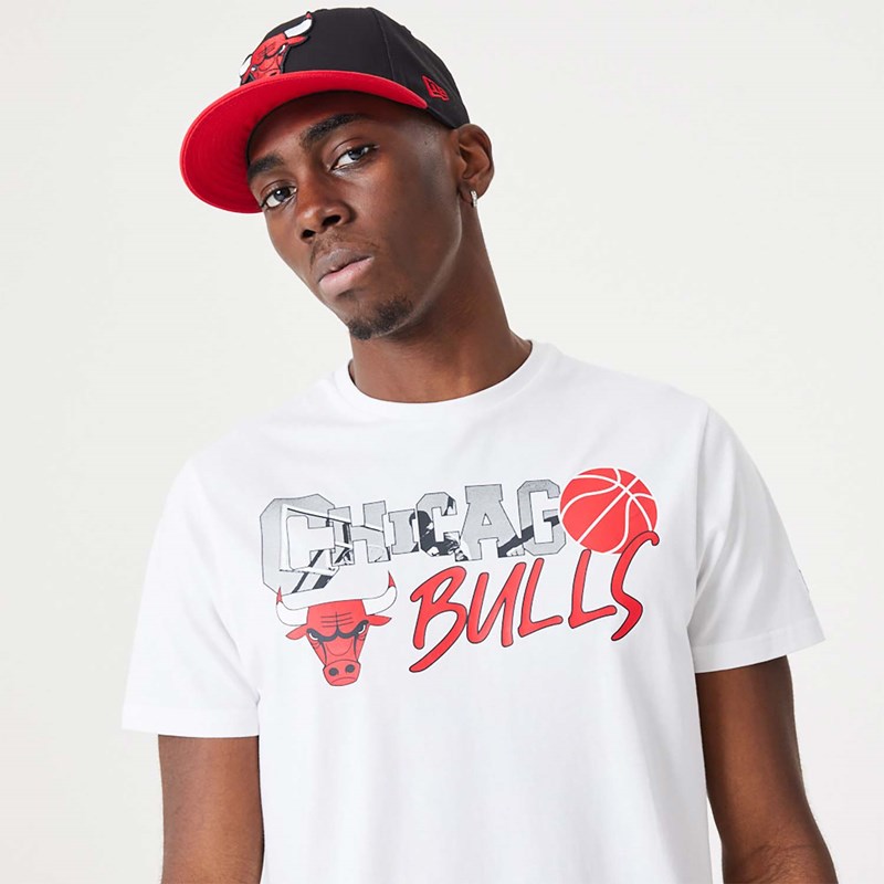 White New Era Chicago Bulls NBA Infill Graphic T-Shirt | SETO08163