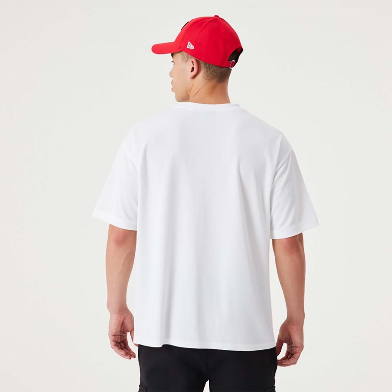 White New Era Chicago Bulls NBA Script Oversized T-Shirt | DPFO82194