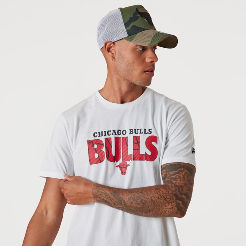 White New Era Chicago Bulls NBA Wordmark T-Shirt | GVPZ63089