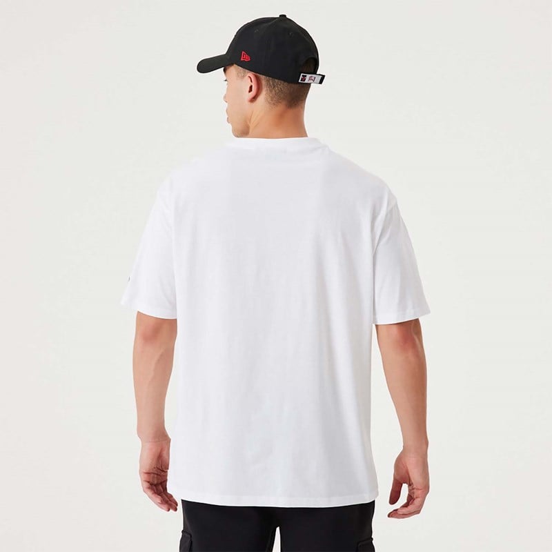 White New Era Chicago NBA Drip Logo Bulls T-Shirt | BUWK72194