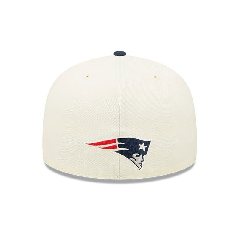 White New Era New England Patriots NFL Sideline 2022 Fitted Cap 59fifty | KODX14302