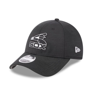 Black New Era Chicago Sox MLB Clubhouse Adjustable Cap 9forty | OZKR07584