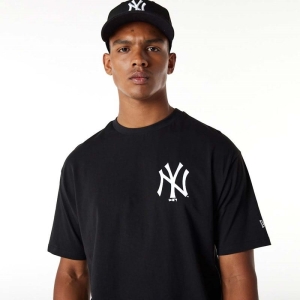 Black New Era New York Yankees MLB Big Logo Oversized T-Shirt | CLAH68739