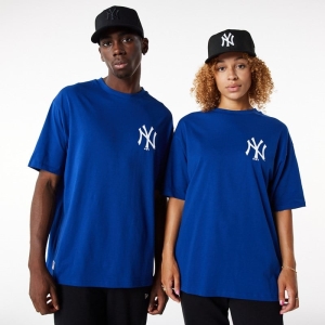 Blue New Era New York Yankees League Essential Oversized T-Shirt | YBFR98350